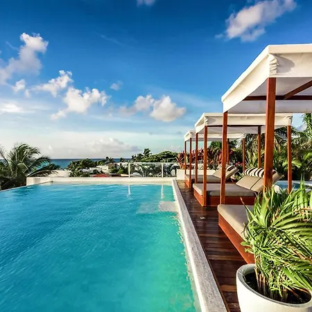 Poblado De Apoyo Diamont Villa Sleeps 22 With Pool And Air Con